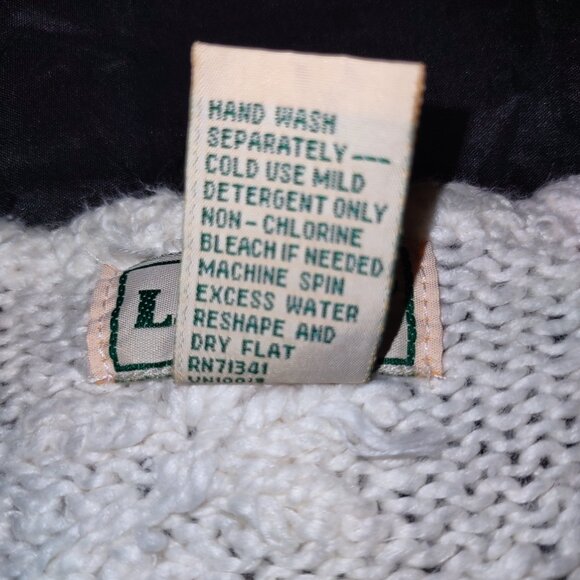 Vintage LL Bean ladies knit sweater XL - Picture 2 of 5